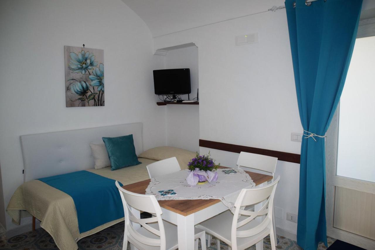 Villa Damecuta B&B Анакапри Екстериор снимка